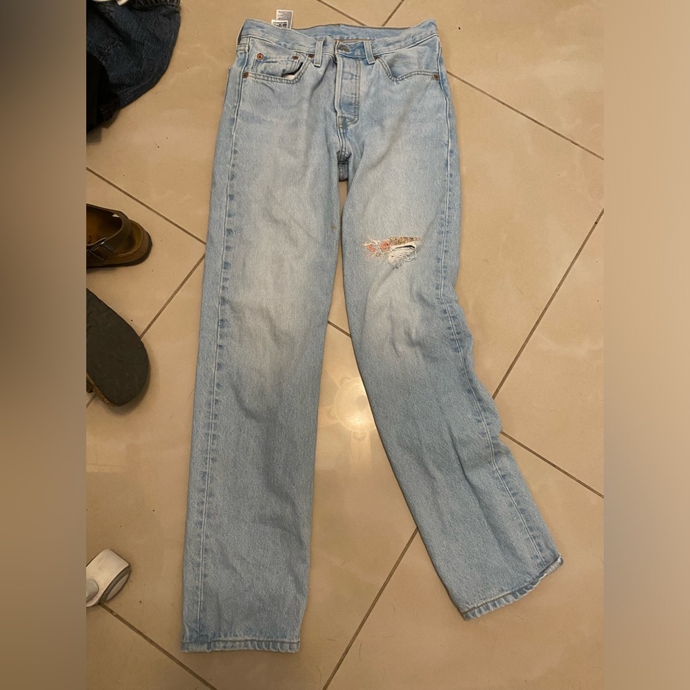 Women’s Levi’s 501 jeans waist:26
